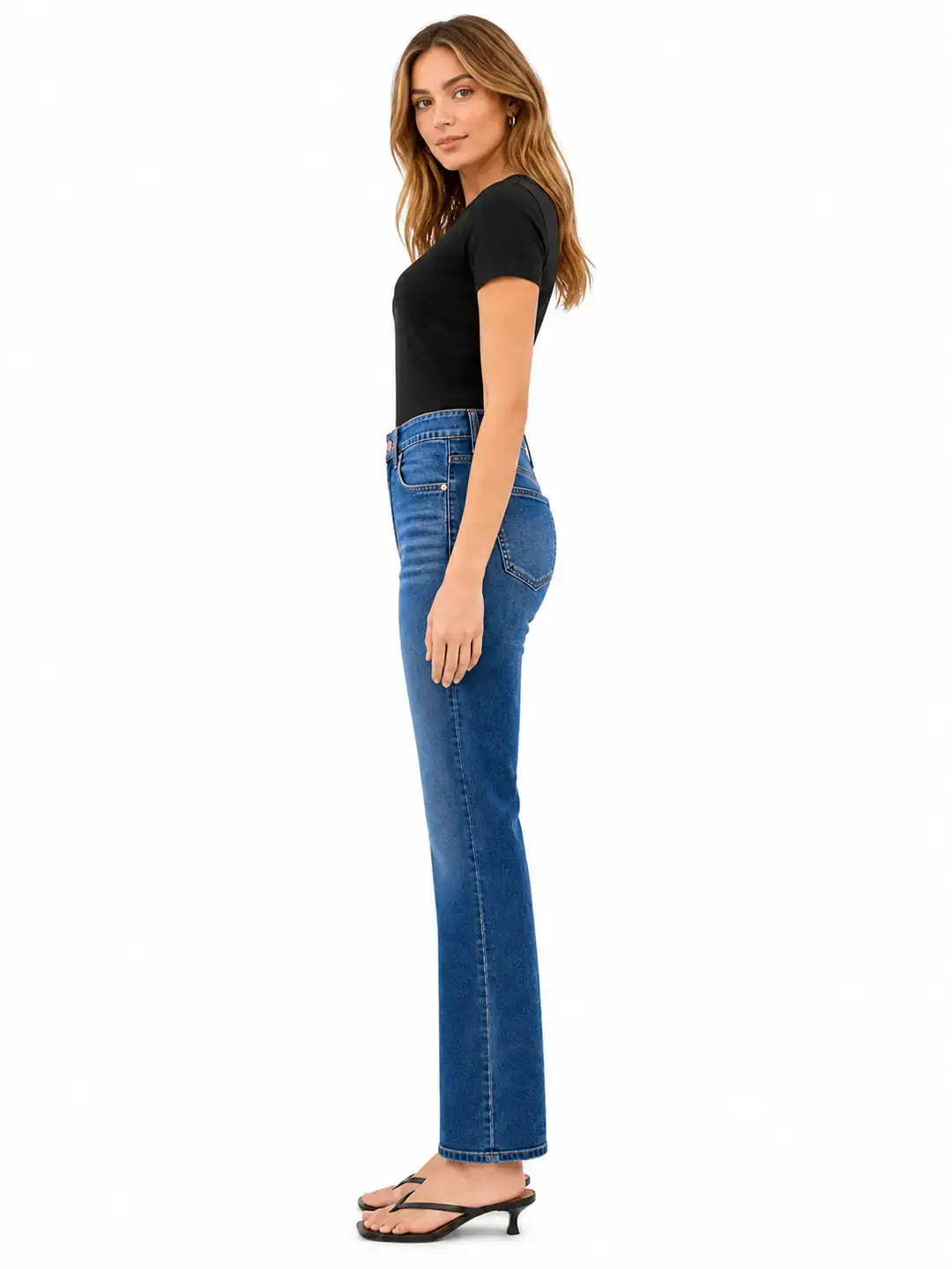 31" Mid Rise Straight Leg Jeans in Sacramento