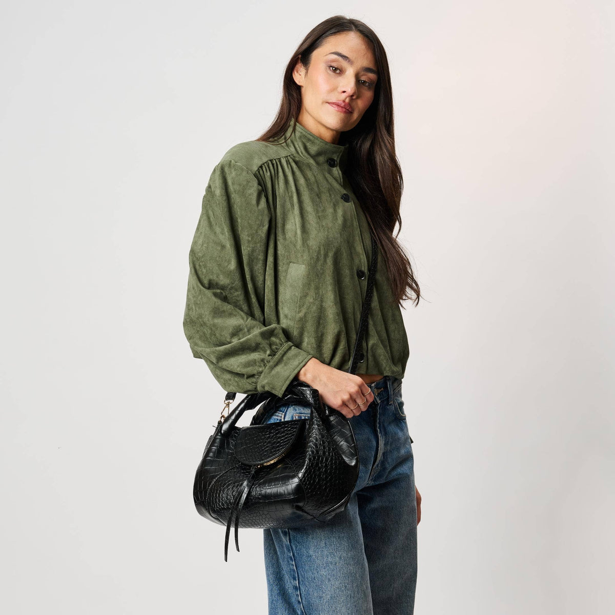 Amaya Satchel