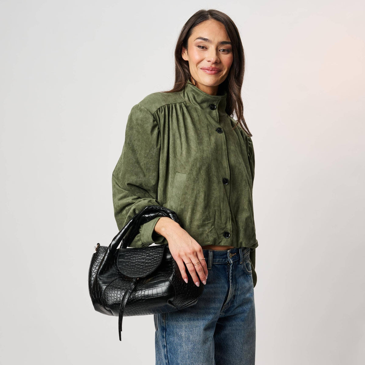 Amaya Satchel