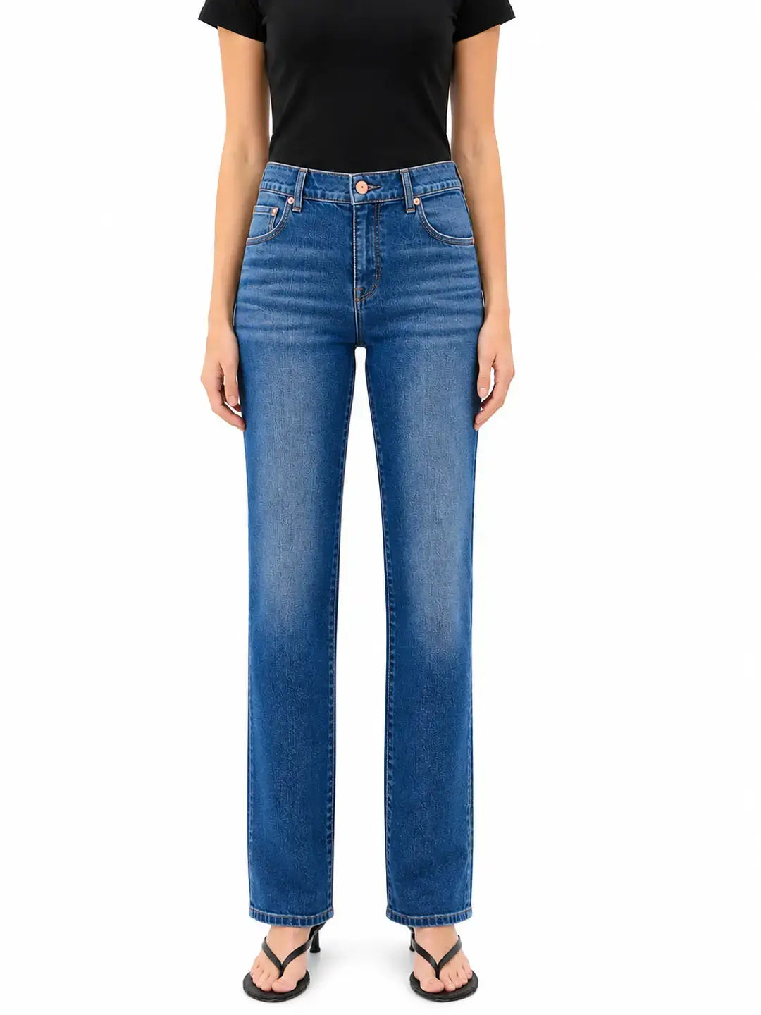 31" Mid Rise Straight Leg Jeans in Sacramento