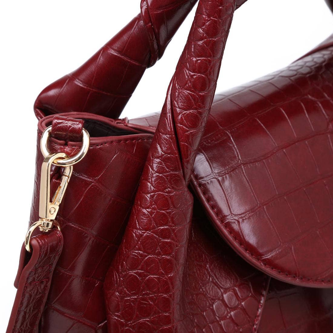 Amaya Satchel