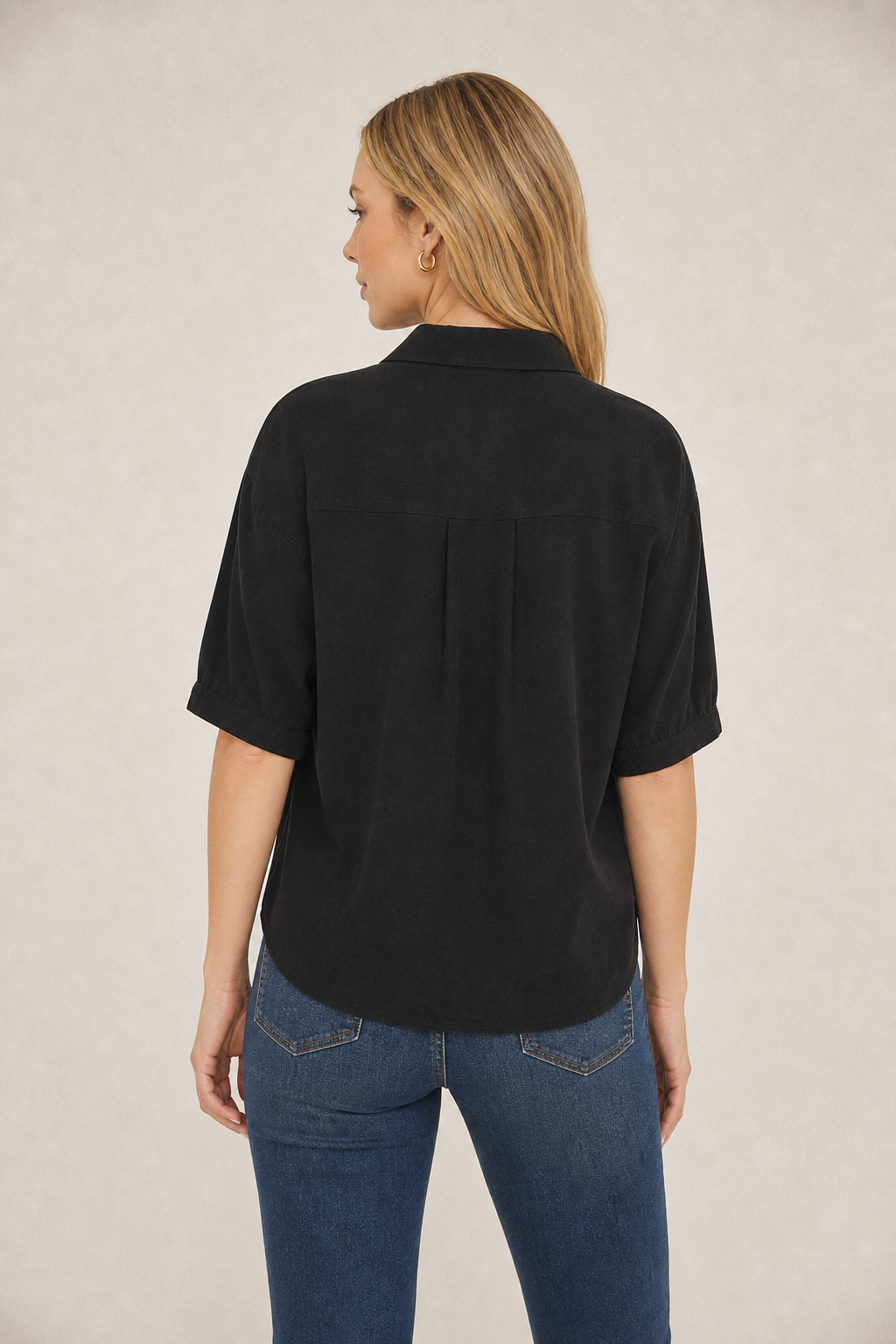 Bow Button Up