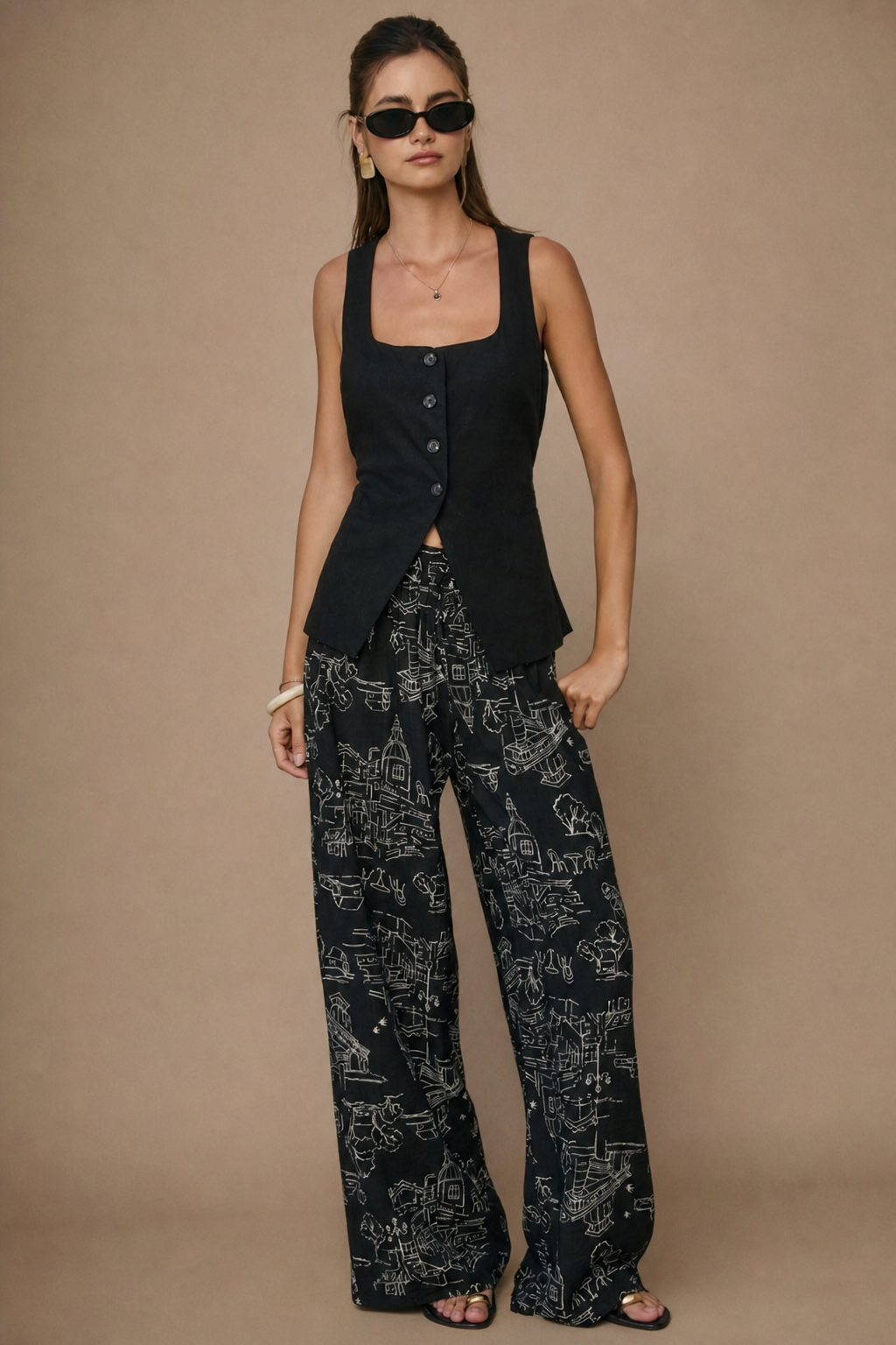 Conversational Print Pant